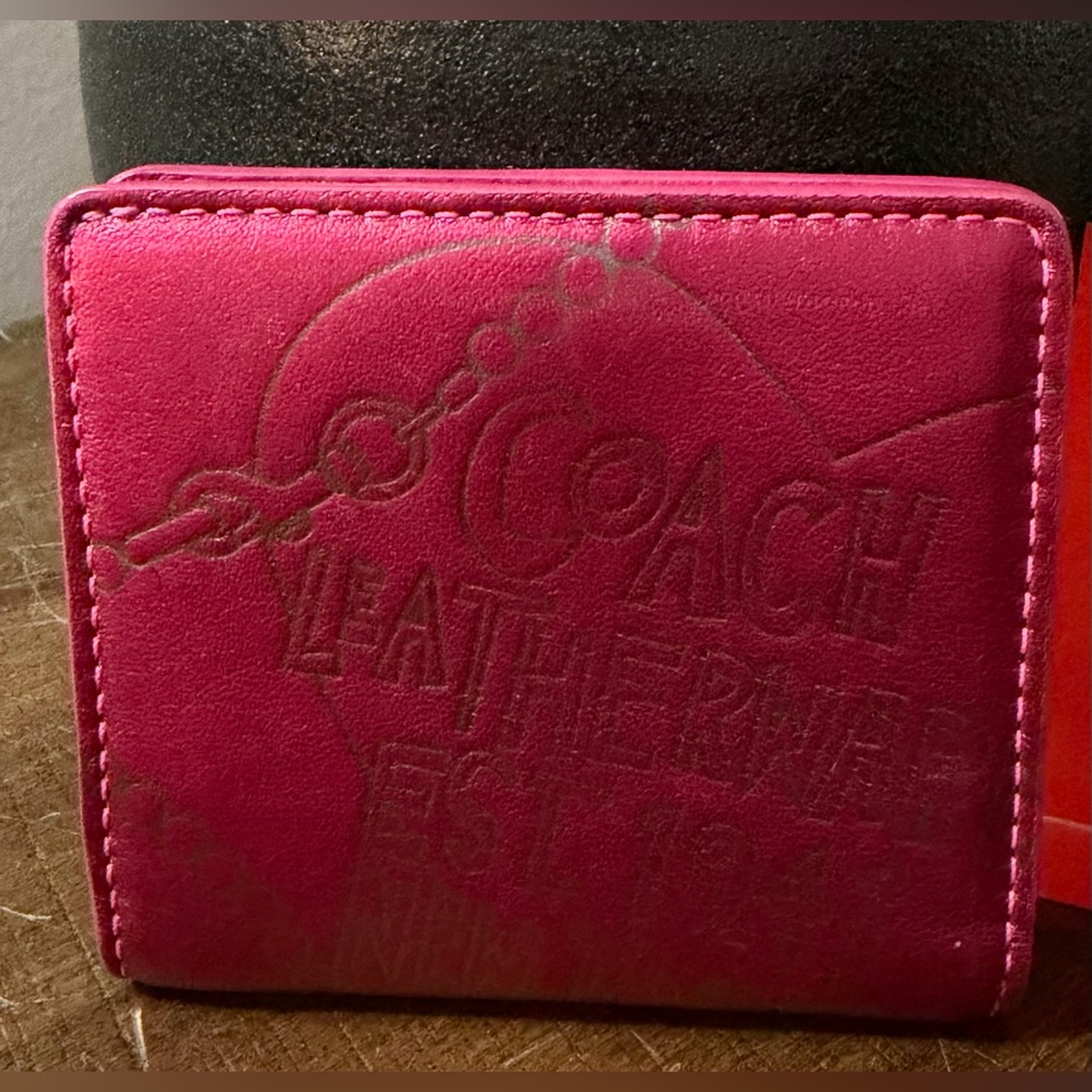 Coach Metallic Heart Crossbody Bag & Wallet & Wristlet - Picture 10 of 16
